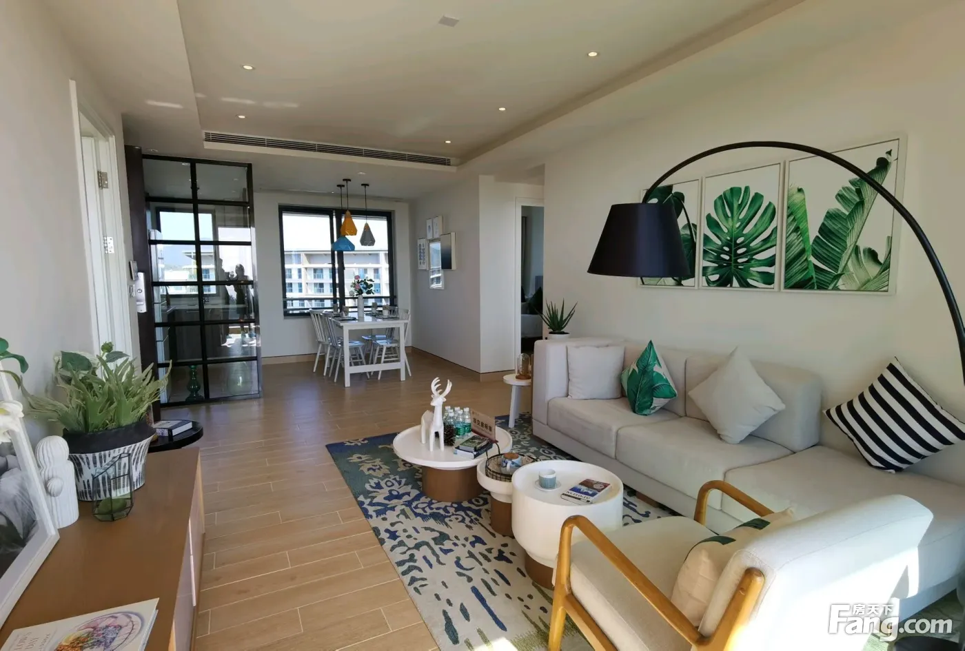 三亚湾一线海景房 精装3室 南北通透 一梯两户 拎包入住