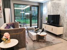 高新区丨109㎡送车位丨南北通透采光好丨交通便利精装修