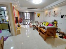 三付小地铁口 欧式精装婚房 东南北三面采光 双阳台 提包入住