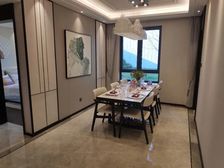 国企 大三室 公园里的高端品质好房 小高层 好楼层