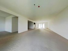 购物便捷 小区设施良好 管理完善 环境优雅 适合