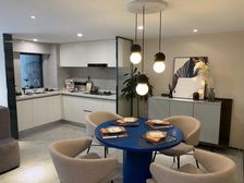 5号线地铁口.通天然气精装修公寓.璟丽时尚中心.随时看房