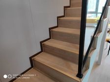 诚心出售,全新毛坯房。看房方便..........