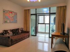 比邻购物中心 距500米 房东诚意出售