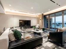 新江北嘴精装豪宅横厅四房+正看两江交汇重庆夜景