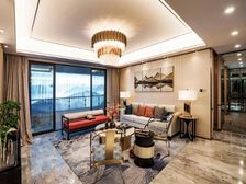 万科翡翠大道,通透专利大平台,实体样板