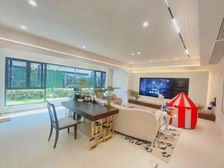 中洲锦城湖岸 次新房 精装修 底跃带花园 入住三个月 正蒙小