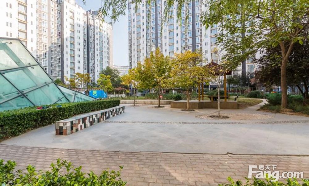 业主急精装修康桥水郡东向两居采光充足刷卡入户