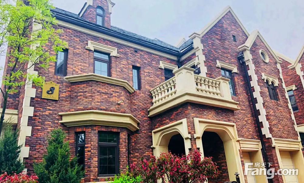 中庚香海一品高新区轻轨沿线独栋山海别墅英伦城堡富豪聚居