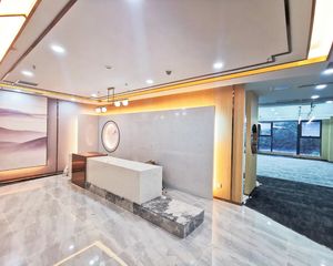业主甩卖 电梯口精装带家具 产权清晰 正熙国际 时代广场