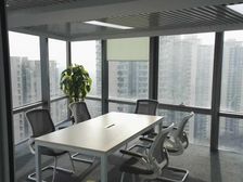 4+10双地铁 海淀黄庄 新中关大厦 445平米正对电梯培训