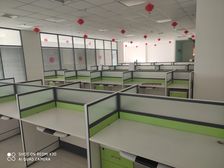 东胜广场 精装560平带家具 东南角仅租2元 谈固地铁口勒泰