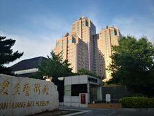 远大中心写字楼 155平精装修带家具 随时可用