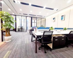 真实单价 业主急售 低于市场均价 精装带家具 随时看房