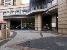 南海季华七路2千户小区出入口铺