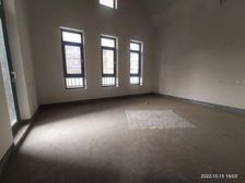 莱蒙湖别墅,纯地上边户,院子2007平带车库,增送挑空