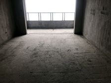 滨江一号,:御品名都一线江景房,中间楼层,读书近,免接送