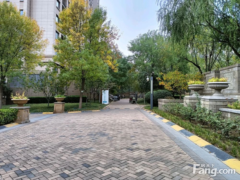 小区相关图