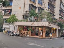 高租转角铺!两面开间视线好53平急售36万免税!门前多车位