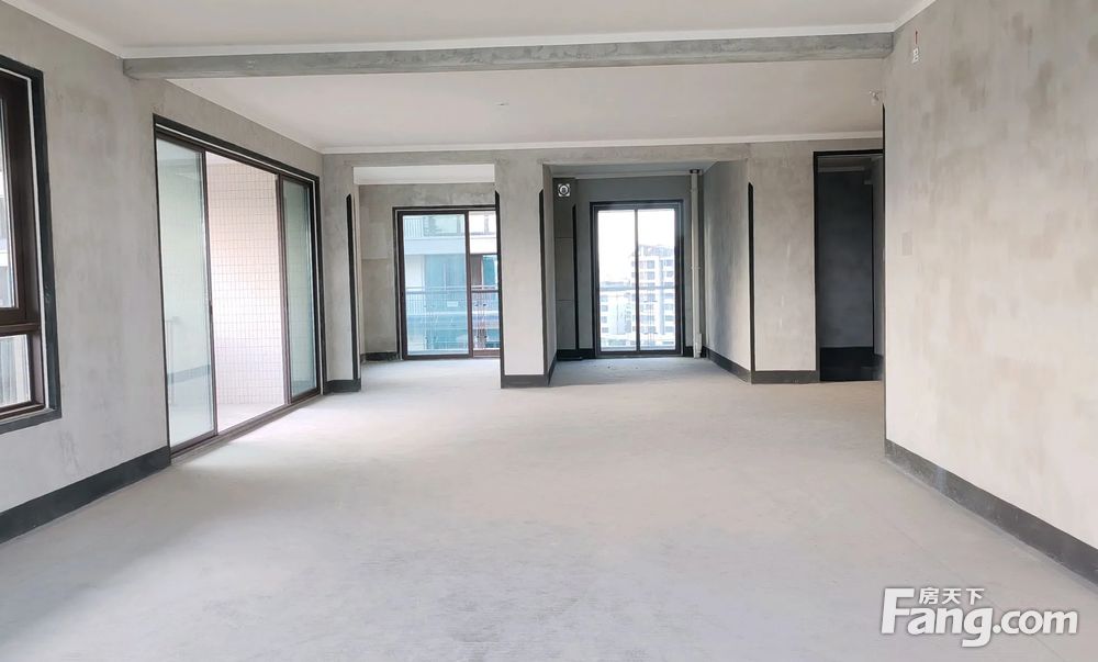 漓江首排一线江景房漓江郡府两面转角临江270度宽视野大平层