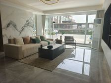 莱山洋房104平大三居|采光好南站近|性价比高的房源|享优惠