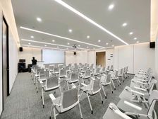 总部基地UUC寰宇汇金中心478方5+1拎包办公租金45元起