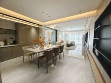 莱山98平低公摊赠送多|南站近带车位|精装毛坯各一套好楼层