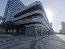 高铁新城芯城汇拐角铺沿街商铺