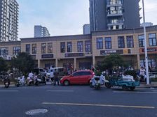 太湖度假区一万人口体量小区现铺出售