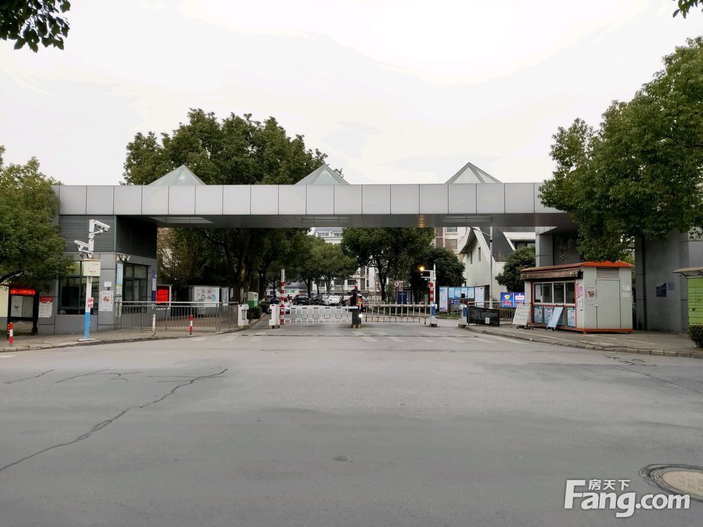 小区相关图