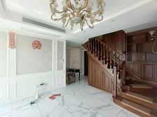 急售万科翡翠顶加阁复式两层东打头观山看海