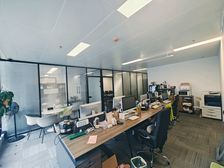 南商三期新大楼 美锦大厦146平 朝南 双隔间