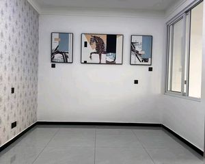 九中志臻大庆路酒厂家属院南北通透三室精装老证送储藏间