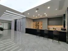 麓谷新长海整层出租,房间多,豪华装修,空调自控