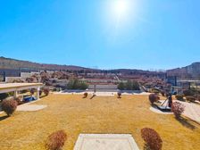 保真,新出炉,7999,豪华装修,私家大庭院,实景呈现。