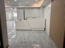 国贸大望路和乔大厦189平精装使用面积高 正对电梯超长年租