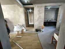 泰安馨苑A区 124平米三房 毛坯!