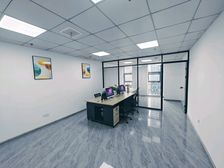 博纳大厦小户型带家具 60平 朝南