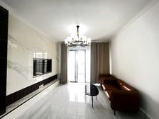 精装实用三房 位置好 青秀万达竹江景苑旁