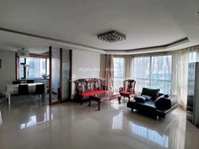 新出,305万,185平,地下车位,优质好房,急售。