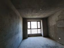 邻滏东公园南华八中南北通透三室小高层电梯好楼层毛坯随意装