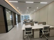 【鸿昇广场】裕华区万达商圈 177平特价出租带家具拎包入住