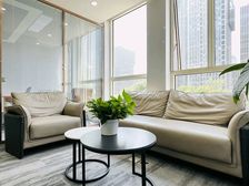 正对电梯 24空调 特价出租 免租期长 精装修带家具可选