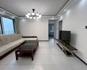三中 碧桂园 97平 经典三室 精装 带家具家电 有证
