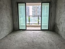 急售超靓世纪年华南北通透三加一房,几乎零公摊设计住家舒适安静