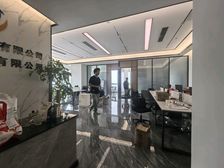 东江之星166方边位双面采光3+1,格局景观超好,租金好谈