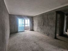 总价50多万,吾悦广场对面,三室两厅两卫