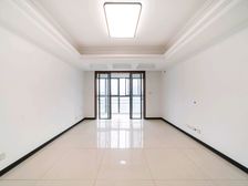 急售 奥体中心融侨中央花园 五房三卫精装修 环境好 华彩旁