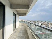 亏40万!真实房源银滩海边300米旁银滩天际无遮挡南向海景房