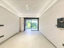 2023年刚交房,龙湖兰园天序112平 电梯4房